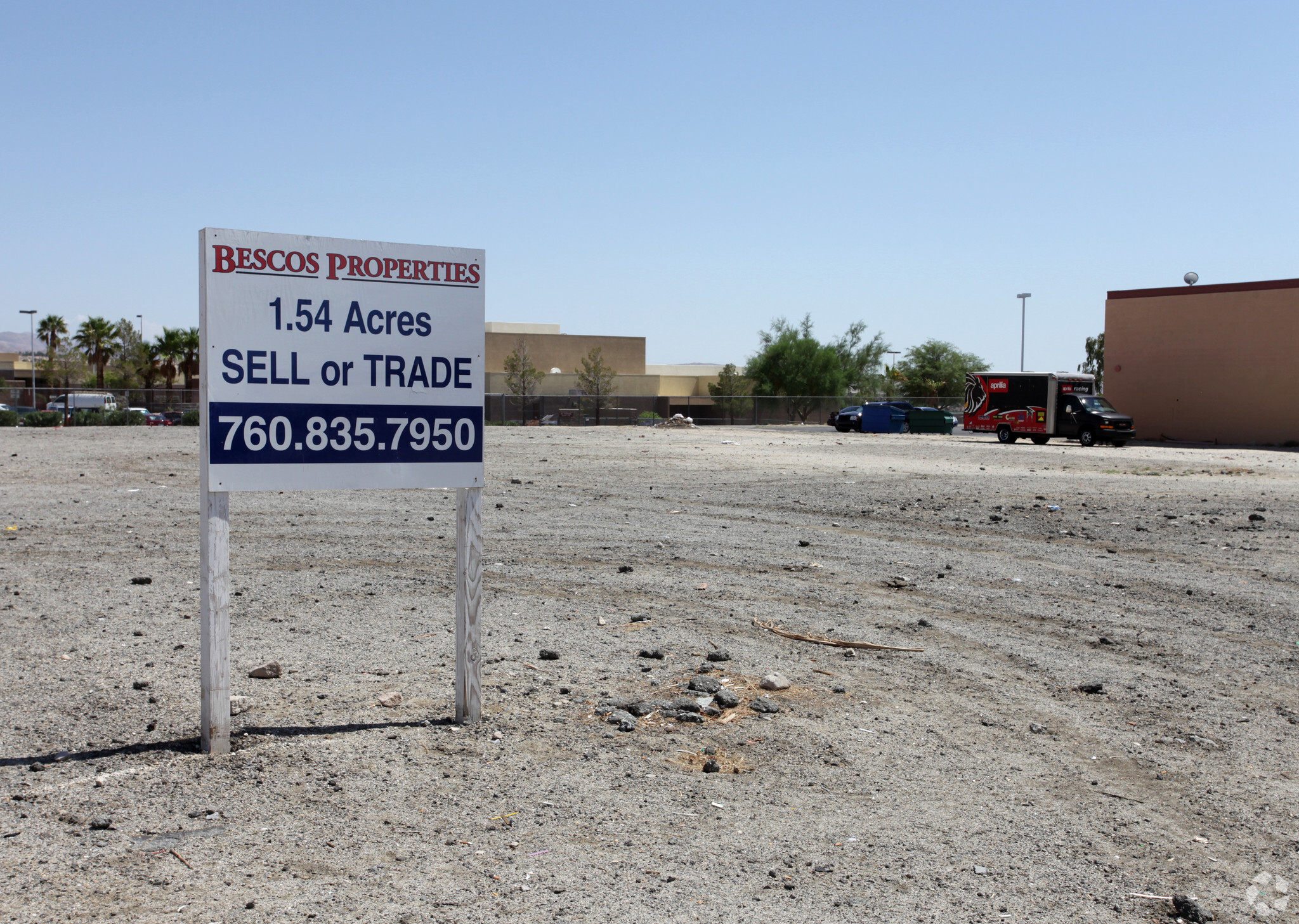 66675 Two Bunch Palms Dr, Desert Hot Springs, CA for sale Primary Photo- Image 1 of 1