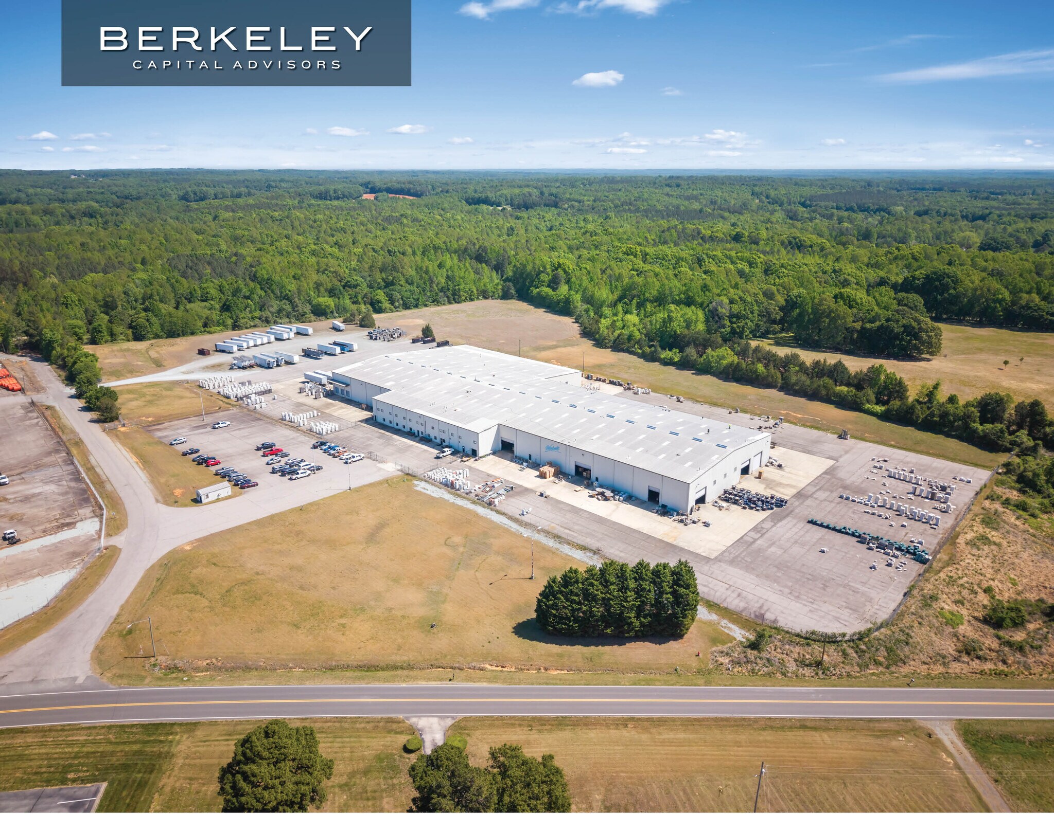 555 Lucy Garrett Rd, Roxboro, NC à vendre Photo principale- Image 1 de 20