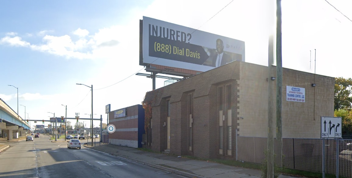 15921 W 8 Mile Rd, Detroit, MI for sale Primary Photo- Image 1 of 25