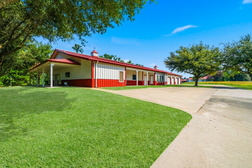 11501 FM 356, Trinity, TX à vendre - Photo du bâtiment - Image 3 de 9