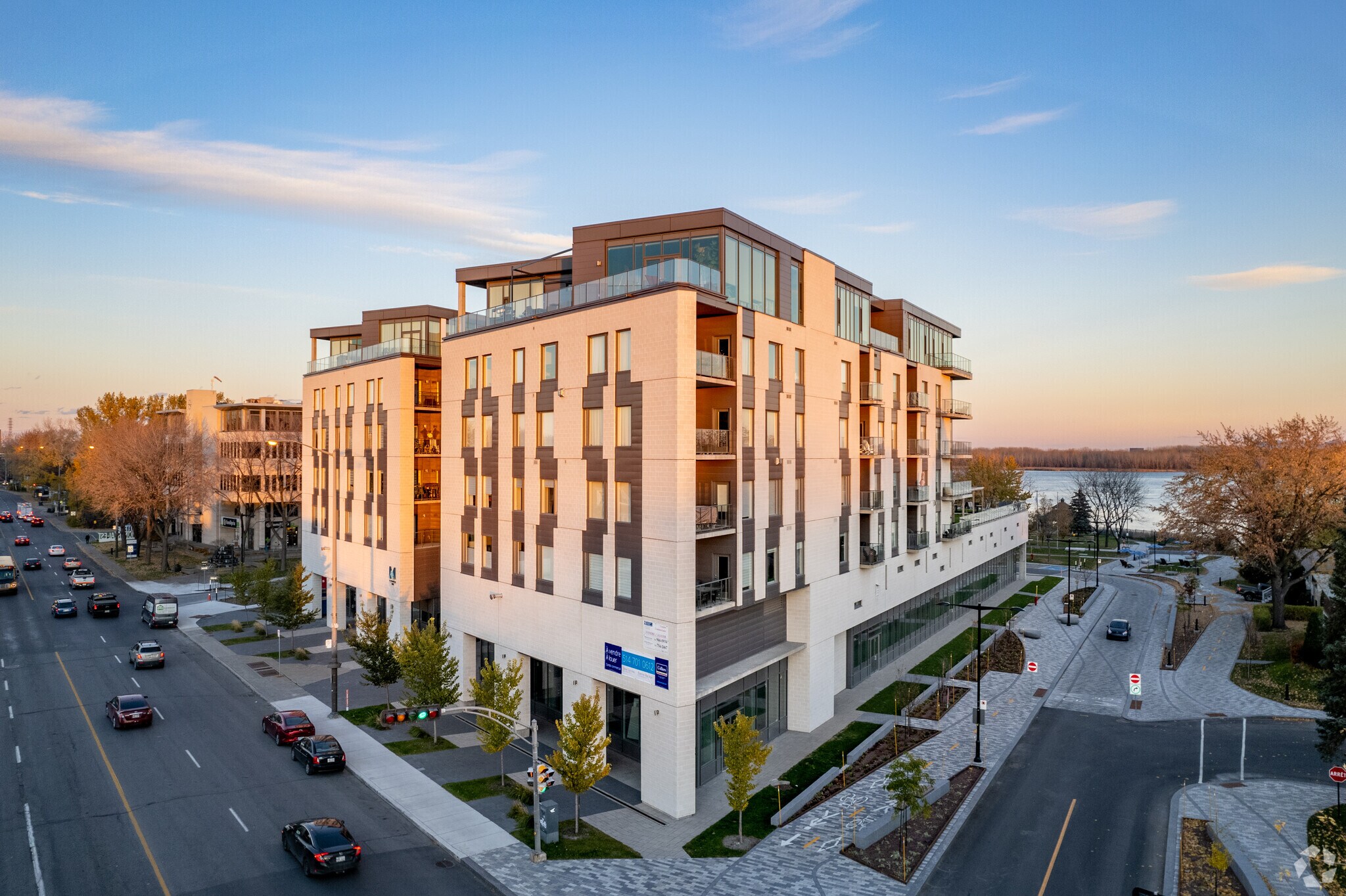 11300 Rue Notre-Dame E, Montréal-Est, QC à vendre Photo principale- Image 1 de 8