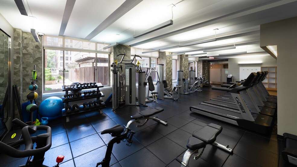 278 7th Ave, New York, NY for lease - Interior Photo - Image 2 of 5