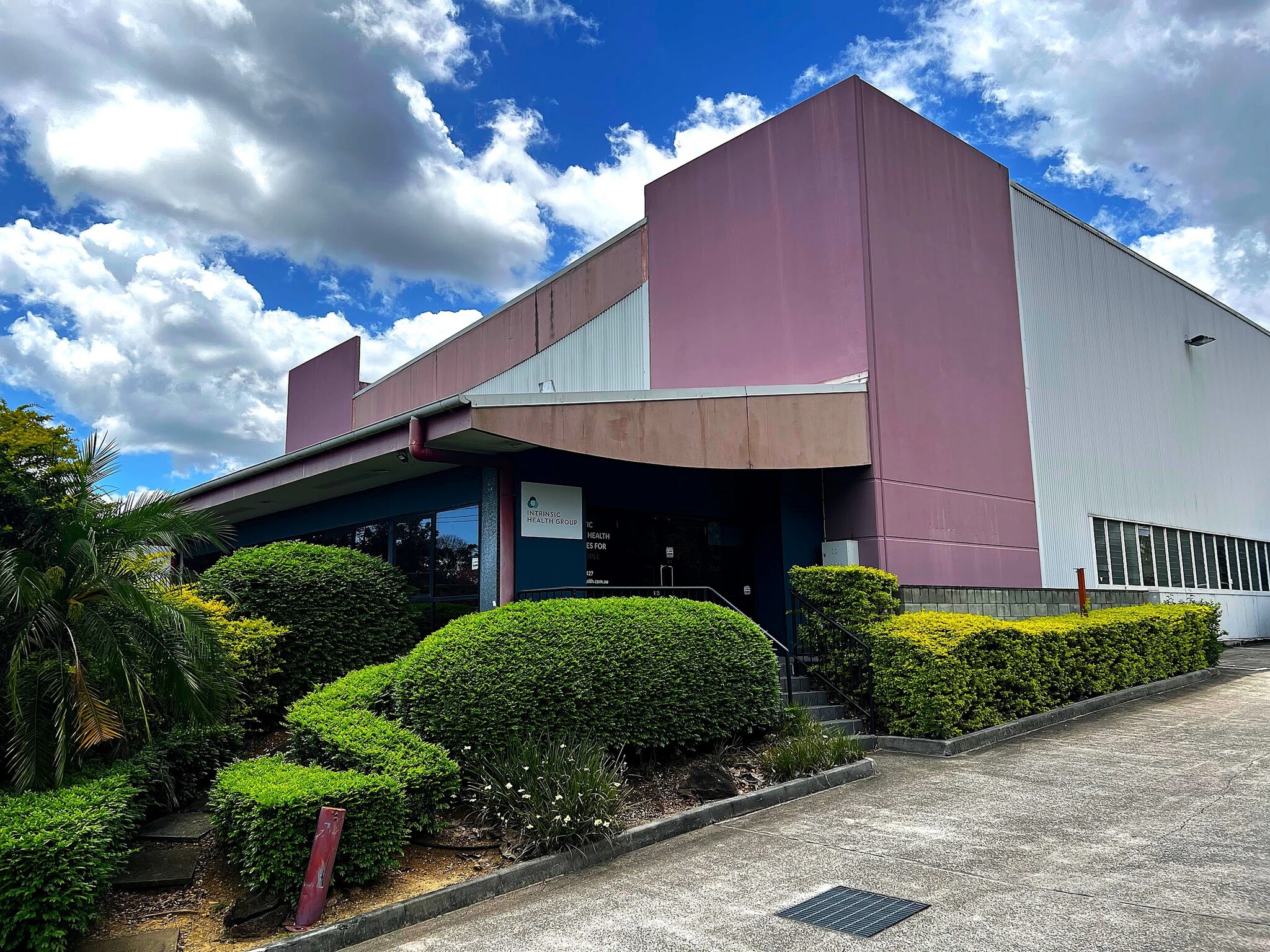 1343 Wynnum Rd, Tingalpa à louer Photo principale- Image 1 de 2