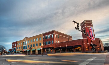 201 S Main St, Owasso, OK for lease Building Photo- Image 1 of 5