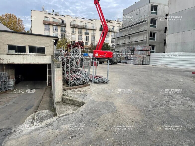 Flex dans Ivry-sur-Seine à louer - Photo du bâtiment - Image 2 de 9