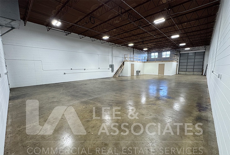 2100-2122 W Central Blvd, Orlando, FL for lease Interior Photo- Image 1 of 4