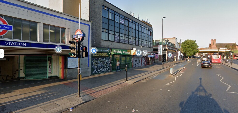 572-574 Mile End Rd, London for sale - Building Photo - Image 1 of 1