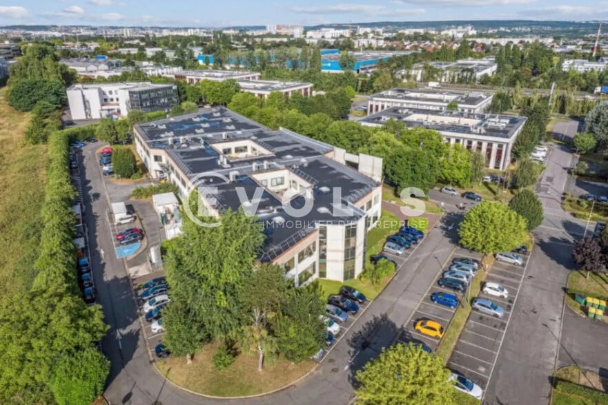 Flex in Antony for lease - Aerial - Image 1 of 8