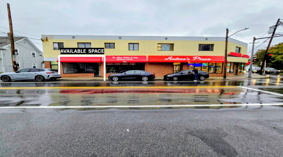 881-889 Main St, Winchester, MA for lease - Building Photo - Image 3 of 6