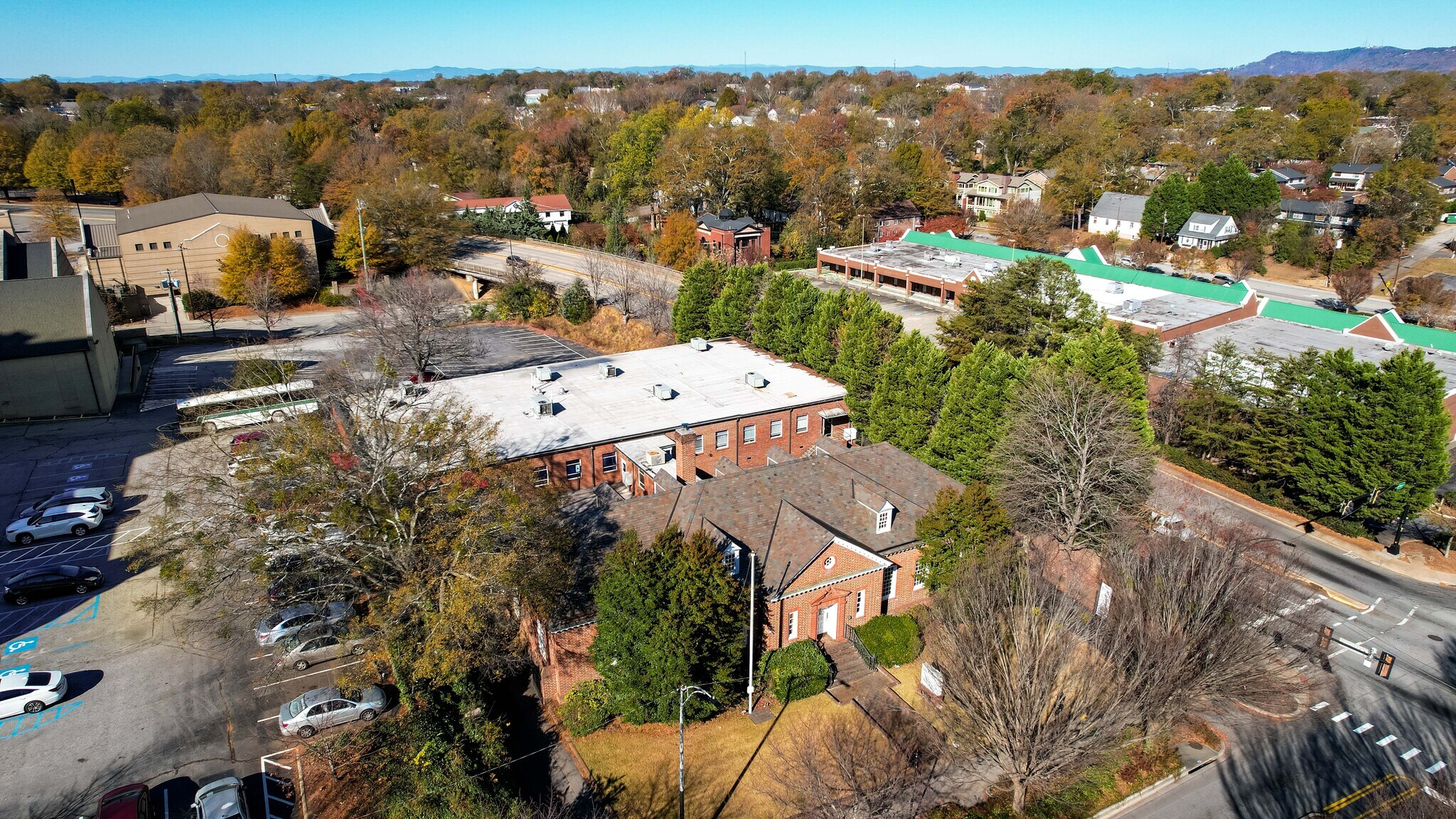 429 N Main St, Greenville, SC à vendre Photo du bâtiment- Image 1 de 57