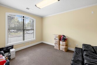 5991 Parkway North Blvd, Cumming, GA for lease Interior Photo- Image 2 of 2