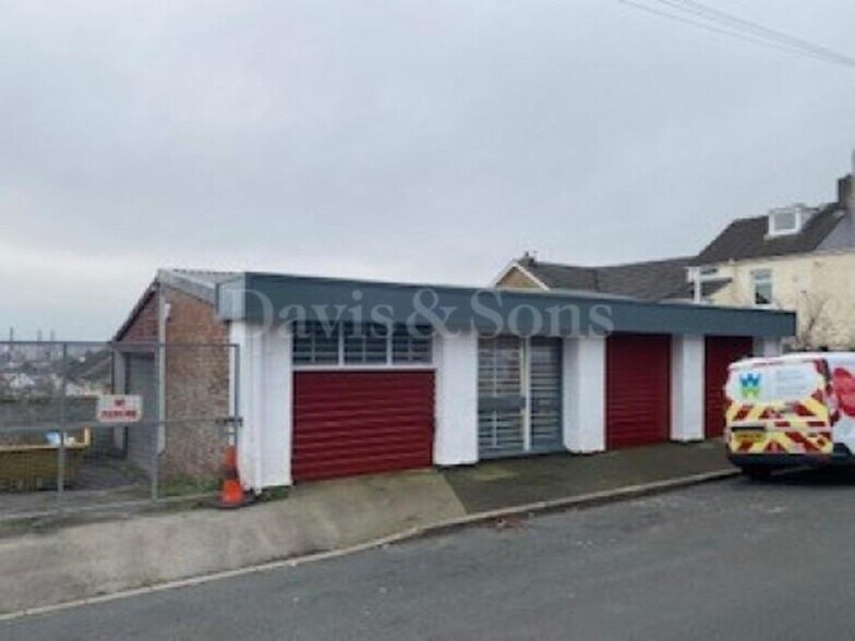 60A Summerhill Av, Newport à louer - Photo du bâtiment - Image 2 de 17