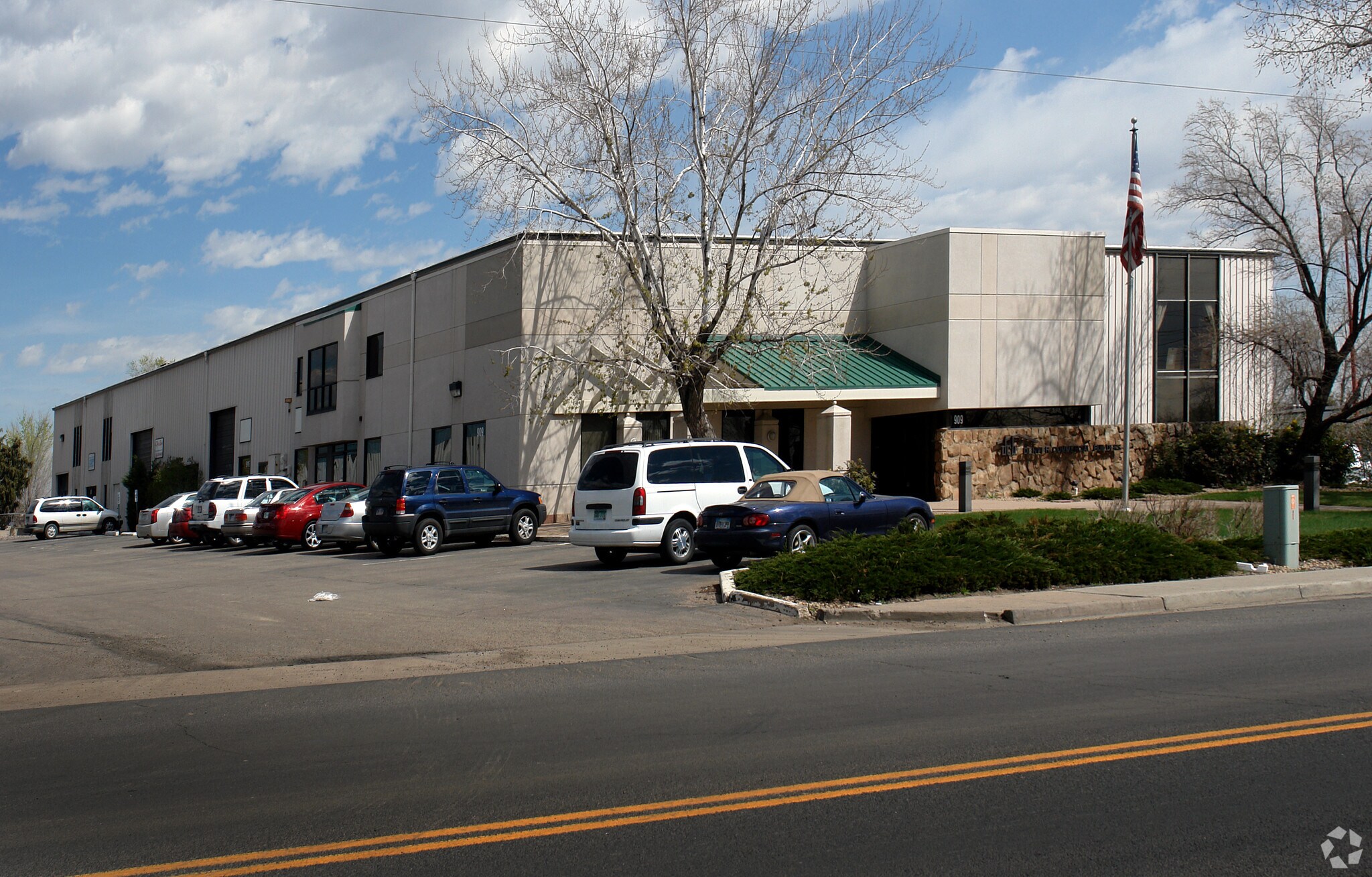 909-939 E 62nd Ave, Denver, CO for sale Primary Photo- Image 1 of 1