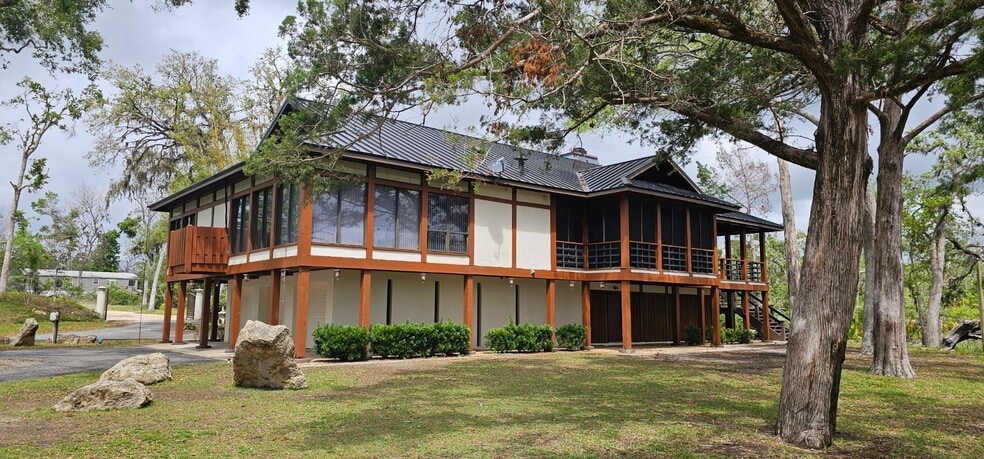 1606 3rd Ave SE, Steinhatchee, FL for sale - Building Photo - Image 1 of 82