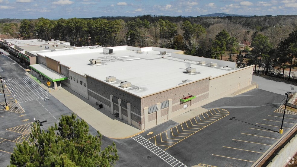 3372 Canton Rd, Marietta, GA à louer - Photo du bâtiment - Image 1 de 4