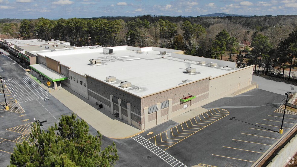 3372 Canton Rd, Marietta, GA à louer - Photo principale - Image 2 de 22