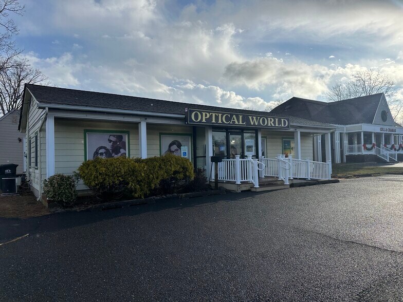 3501 N Rt 9, Howell, NJ à louer - Photo du bâtiment - Image 2 de 21