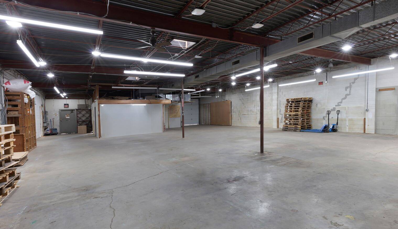 4802-4806 Webster St, Bladensburg, MD for lease Interior Photo- Image 1 of 1