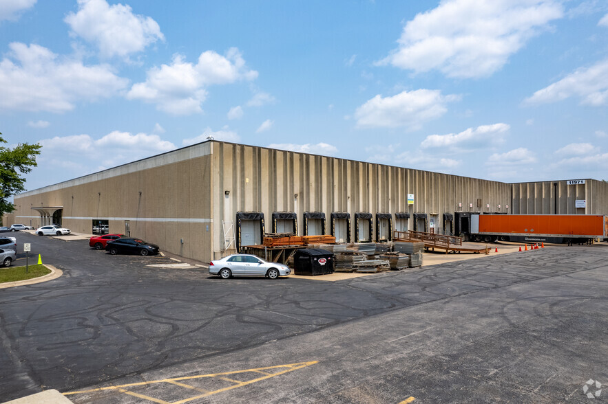 11971 Grandview Rd, Grandview, MO for lease - Primary Photo - Image 1 of 10