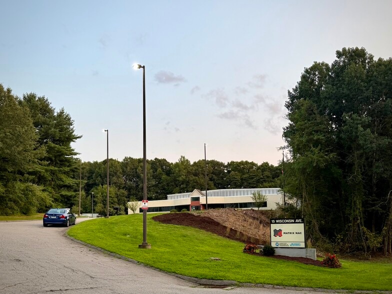 15 Wisconsin Ave, Norwich, CT for lease - Building Photo - Image 1 of 10