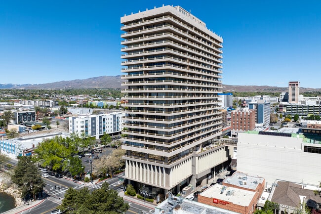 Plus de détails pour 100 N Arlington Ave, Reno, NV - Multi-résidentiel à vendre