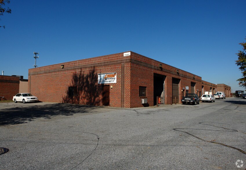 1414 Ritchie Marlboro Rd, Capitol Heights, MD à louer - Photo principale - Image 1 de 4