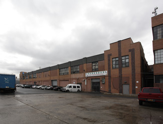 Plus de détails pour 52-04 Grand Ave, Maspeth, NY - Industriel à louer