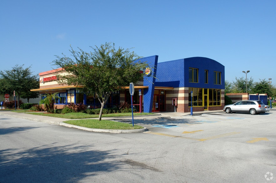 150-300 W Lake Mary Blvd, Sanford, FL for lease - Building Photo - Image 2 of 5