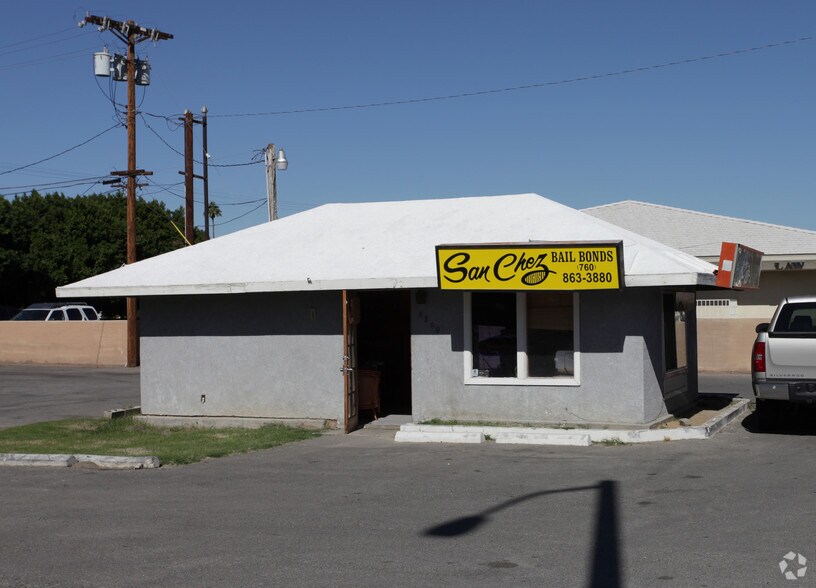 82690 Highway 111, Indio, CA à vendre - Photo du bâtiment - Image 2 de 2