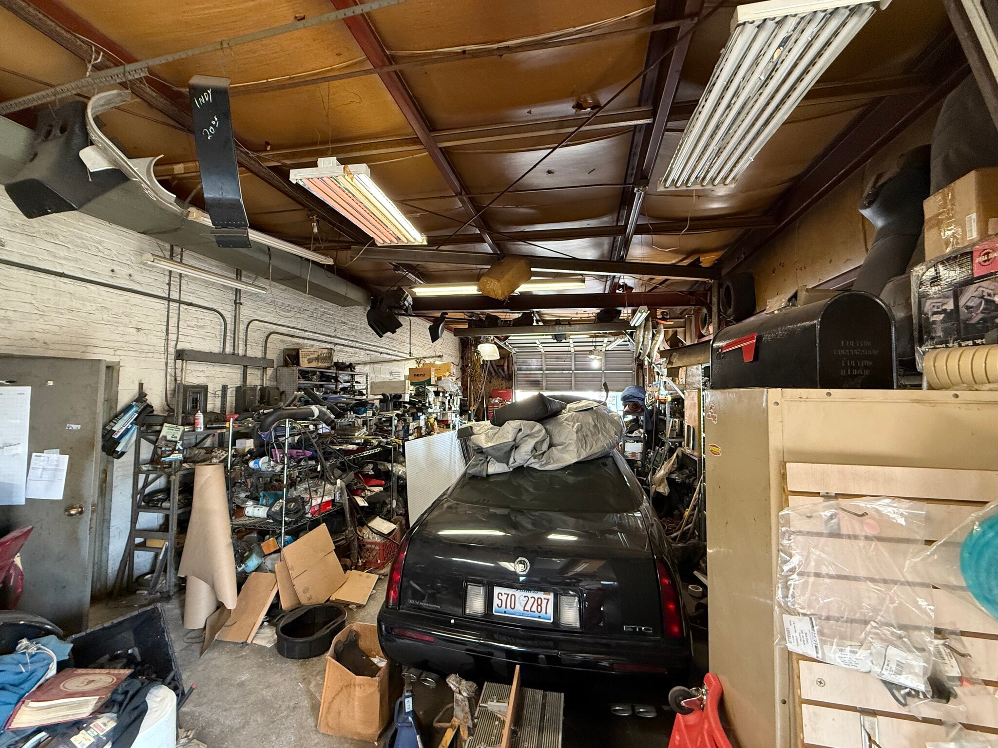 Barron Blvd, Grayslake, IL for lease Building Photo- Image 1 of 2