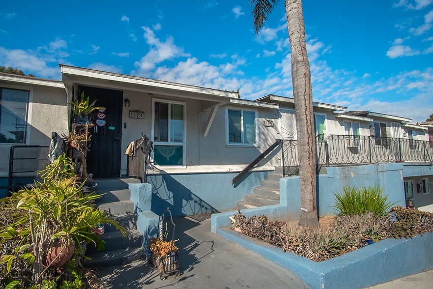 9922-9934 Buena Vista Dr, Spring Valley, CA à vendre - Photo du bâtiment - Image 3 de 19