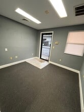 130 Centrum Dr, Irmo, SC à louer Photo du bâtiment- Image 2 de 7