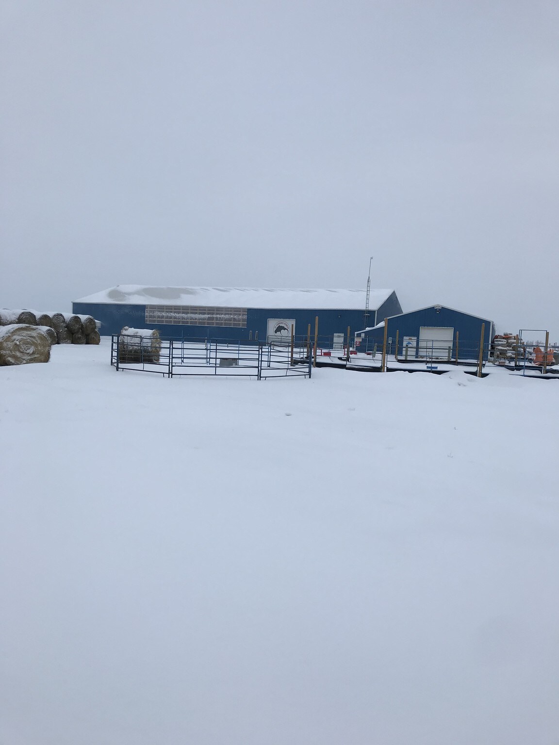 1221 Bay Rd, St Andrews, MB for sale Primary Photo- Image 1 of 1