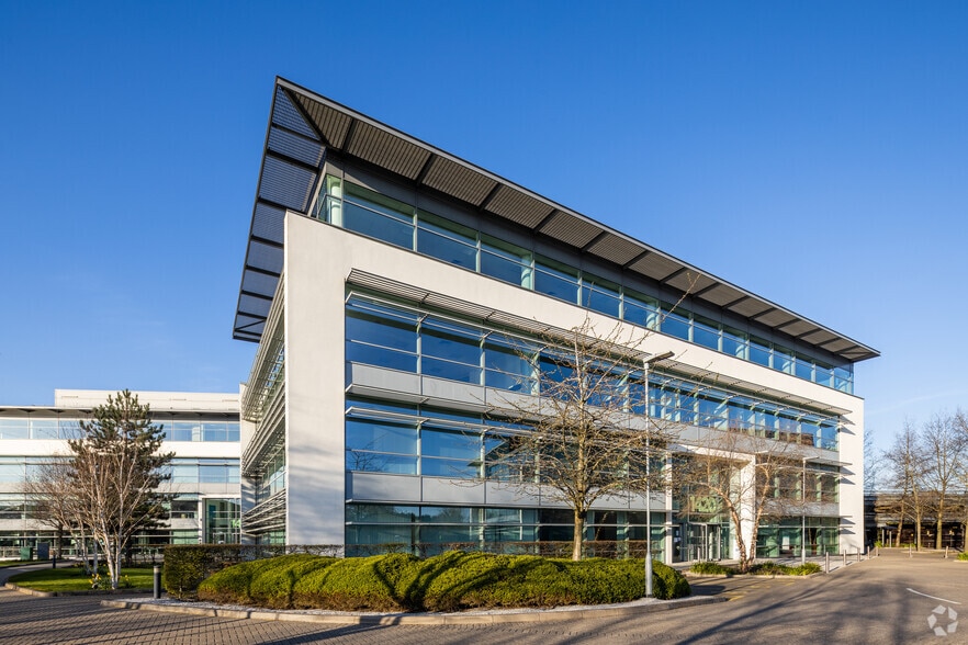 1420 Lakeview, Reading à louer - Photo du bâtiment - Image 2 de 27