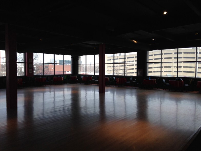 500-502 N Capitol Ave, Indianapolis, IN à louer - Photo intérieure - Image 3 de 14