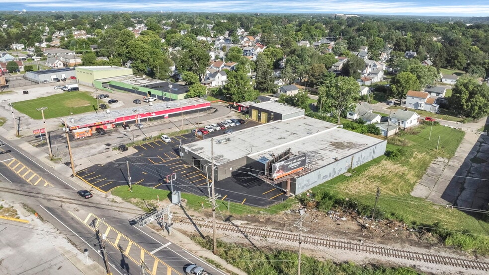 1516 W Mound St, Columbus, OH for lease - Building Photo - Image 3 of 18