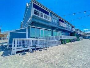 1200 W Retta Esplanade, Punta Gorda, FL for lease Building Photo- Image 1 of 5