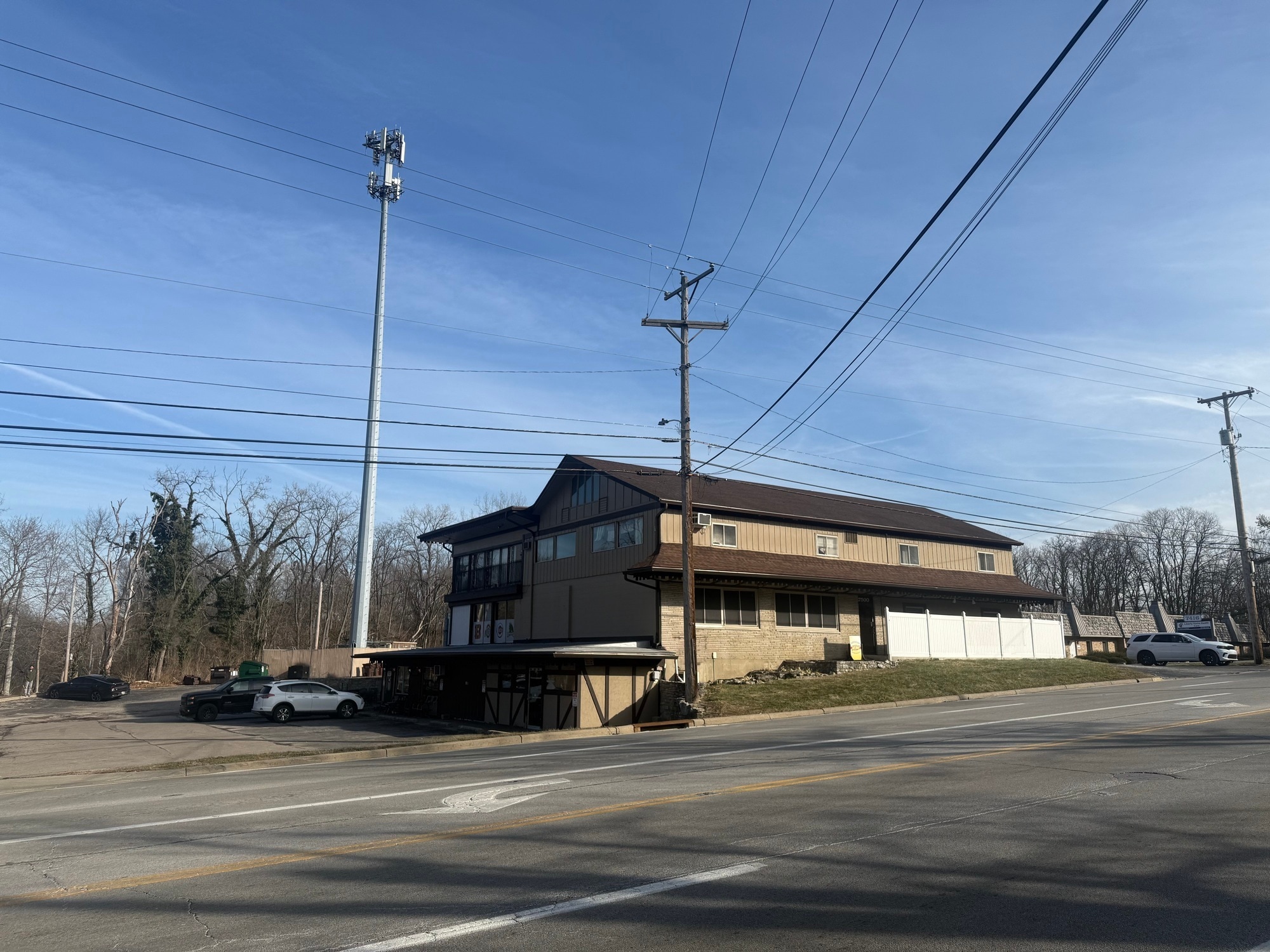 7500-7504 N Main St, Dayton, OH for sale Primary Photo- Image 1 of 28