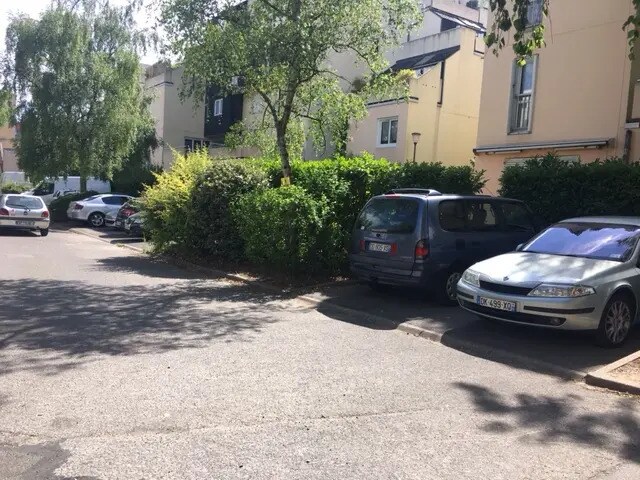 8 Rue Du Ponceau, Cergy à louer - Photo du bâtiment - Image 2 de 5