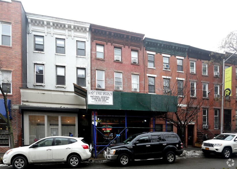 84 Hoyt St, Brooklyn, NY à vendre - Photo du bâtiment - Image 2 de 4