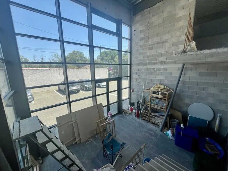 Bureau dans Istres à louer - Photo intérieure - Image 3 de 6