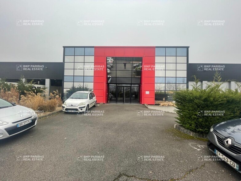 Industrial in Flévy for lease - Building Photo - Image 2 of 20