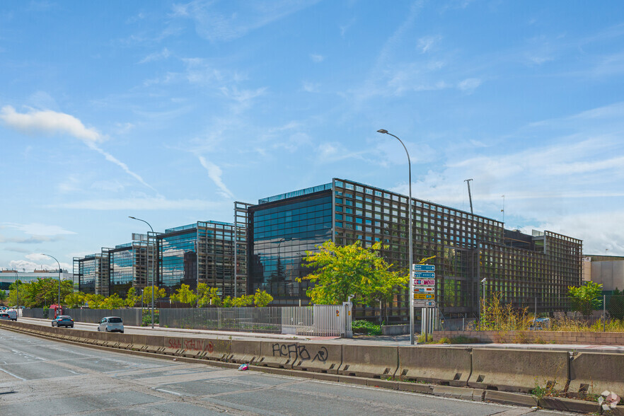 Avenida de la Industria, 4, Alcobendas, Madrid à louer - Photo principale - Image 1 de 3