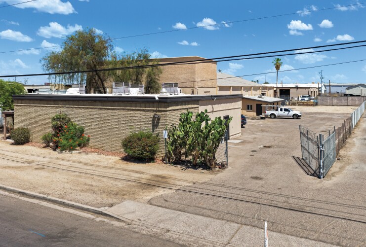 1210 W Watkins St, Phoenix, AZ à vendre - Photo du bâtiment - Image 3 de 10
