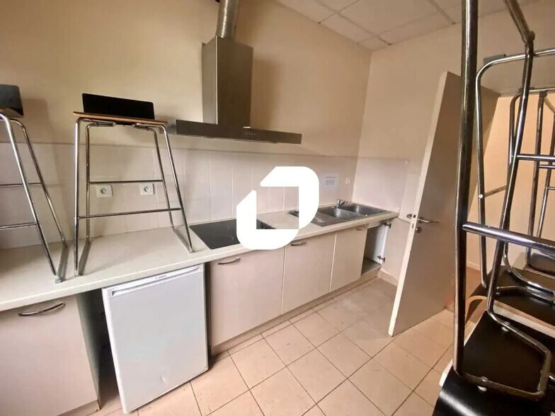 Office in Bruges for lease - Interior Photo - Image 3 of 5