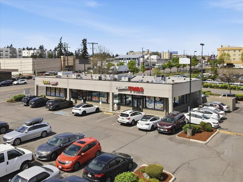 13510-13530 Aurora Ave N, Seattle, WA à louer - Photo du bâtiment - Image 2 de 8