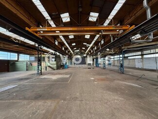 Plus de détails pour Bureau, Local d'activités à louer