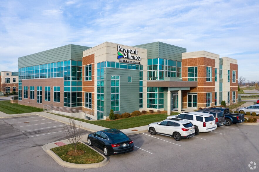 2101 High Wickham Pl, Louisville, KY for lease - Primary Photo - Image 1 of 29