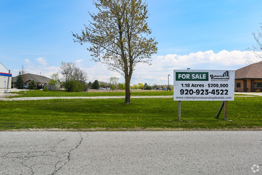 1315 S Main St, Fond Du Lac, WI for sale - Primary Photo - Image 1 of 1