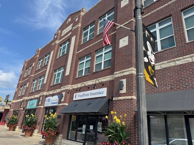 1114 Commercial St, Emporia, KS à louer - Photo du bâtiment - Image 1 de 17